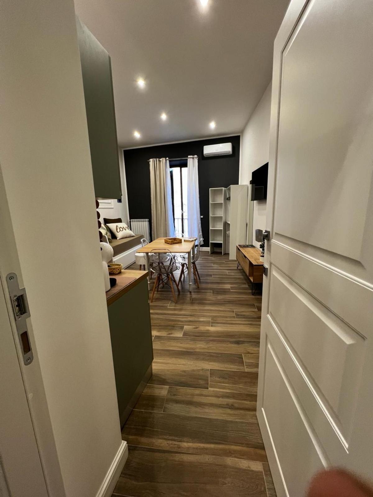 Mama Mia House Daire Napoli Dış mekan fotoğraf